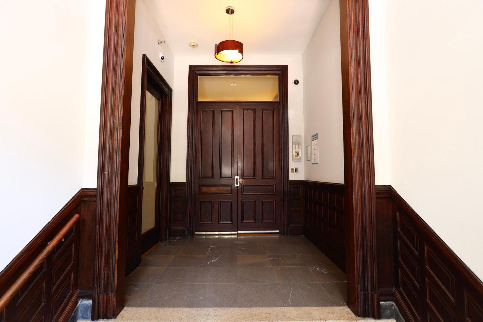 Stylish Newbury Street Studio, #11 보스톤 외부 사진