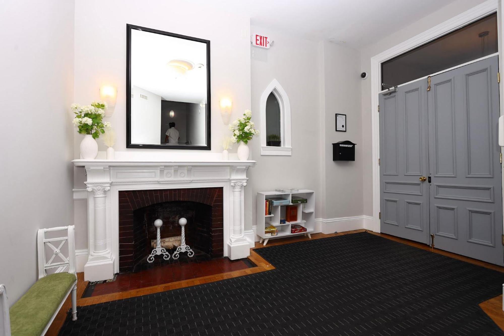 Stylish Newbury Street Studio, #11 보스톤 외부 사진