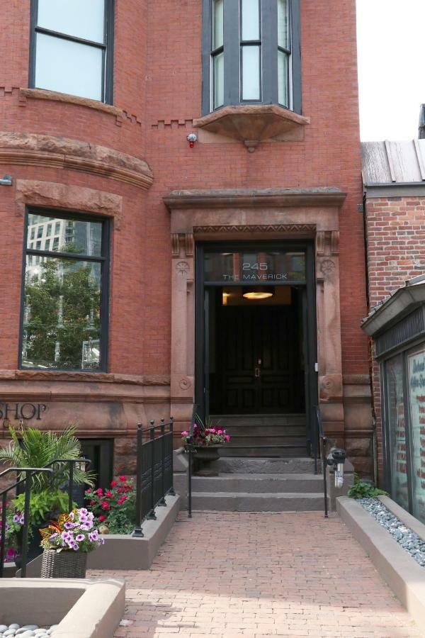 Stylish Newbury Street Studio, #11 보스톤 외부 사진